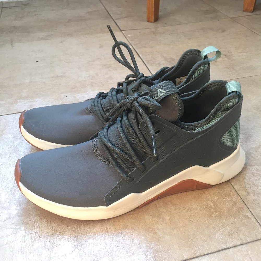 Reebok Teal/Green Sneakers - Women's 7.5